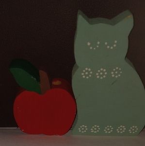 Wood Apple wood cat